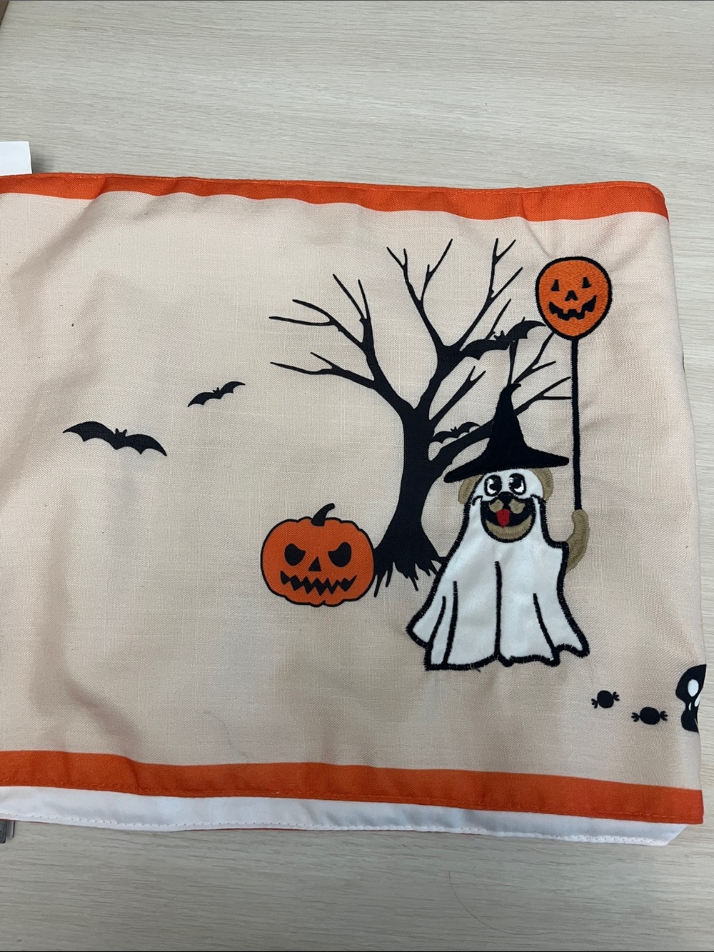 Halloween LED Light Up Ghost & Jack-o'-Lantern Table Runner - Picture 9 of 9